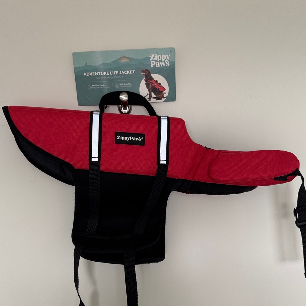 NWT Red & Black Adventure Life Jacket for Small Dog (Pet Life Jacket)